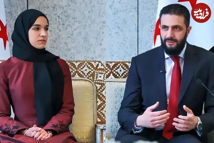 ببینید| رفتار احمد الشرع با همسرش در جمع خبرساز شد