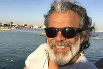 عکس| سفر زمان؛ «حسن پورشیرازی» در کنار «نوک‌سیاه و نوک‌طلا»؛ 39 سال قبل
