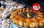 ببینید؛ غذای خیابانی در کره؛ مرغ کبابی در فر گرد در سئول 