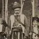 عکس| سفر زمان؛ تصویری از مردان کُرد در دوران قاجار با اسلحه و لباس‌های متفاوت