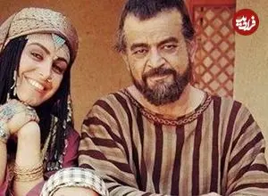 عکس| سفر زمان؛ چهرۀ «مهدی فخیم زاده» در 35 سالگی در کنار «بهمن مفید»؛ سال 56