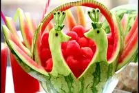 (ویدئو) هندوانه شب یلدا را به این روش جذاب برش و تزئین کنید