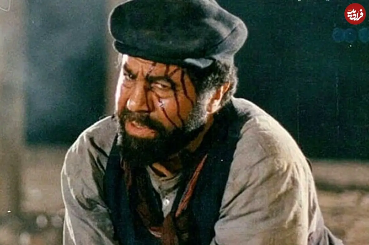 عکس| سفر در زمان؛ «حسین گیل 33 ساله» در کنار «ناصر ملک مطیعی»؛ سال 1352