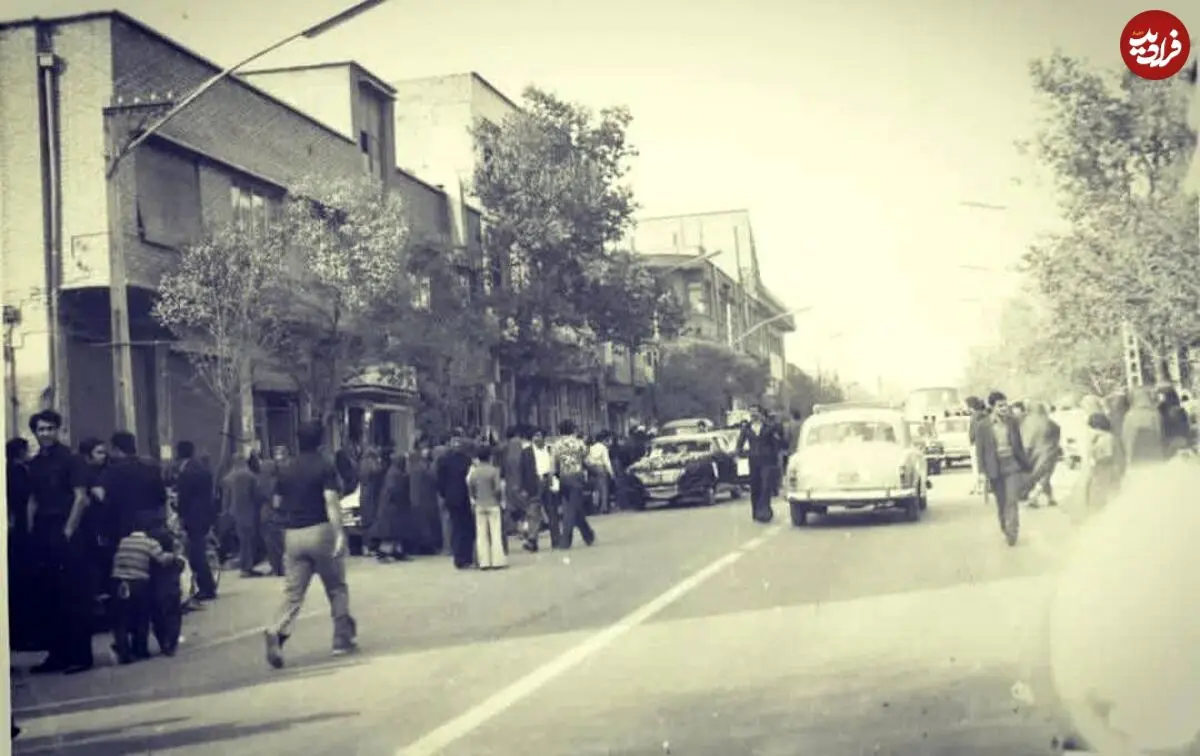 عکس؛ سفر در زمان؛ ناصر سنگ‌تراش و کشیده اش به پسر خاله محمد رضا پهلوی؛ لاتی که سر به راه شد