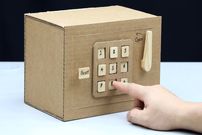 ببینید؛ نحوه ساخت یک گاو صندوق کوچک و خلاقانه با مقوا