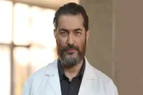 (ویدئو) پارسا پیروزفر در نقش یک روحانی در سال ۱۳۸۲ 