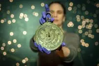 شیء خریداری شده از مغازۀ دست‌دوم‌فروشی، «اسطرلاب هزارساله» از آب درآمد