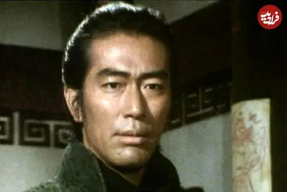 عکس| سفر در زمان؛ «لین چان» سریال جنجگویان کوهستان در 83 سالگی؛ سال 1401