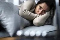 این جمله‌ها را درباره خودتان نگویید؛ حتی به شوخی!؛ به این چند دلیل مغزتان باور می‌کند