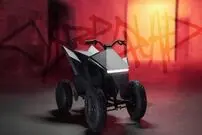 (عکس) اسباب‌بازی ۸۰ میلیون‌ تومانی تسلا برای کودکان چینی