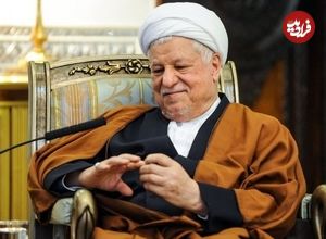 عکس؛ سفر به تاریخ؛ «هاشمی رفسنجانی» در حال اسب‌سواری در یاسوج؛ دهۀ 1370