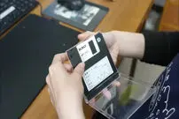 (ویدئو) فرآیند جالب طراحی و دوخت کیمونو در توکیو؛ لباس سنتی ژاپنی ها