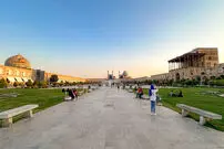 عکس| سفر به عصر قاجار؛ تصویری رنگی شده از «میدان نقش جهان» اصفهان