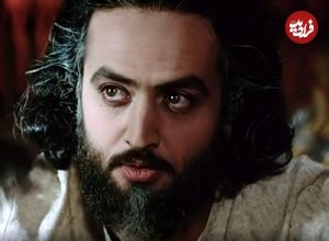 عکس| سفر در زمان؛ «یوزارسیف» بعد دریافت تندیس حافظ؛ سال 1399