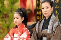 عکس| سفر زمان؛ چهرۀ «پرنسس لاهی» (سریال جومونگ 3) در 26 سالگی در پشت‌صحنه یک تئاتر