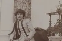 (تصاویر) سفر به عصر قاجار؛ از پسر رقاص با لباس دخترانه تا دختران نوازنده