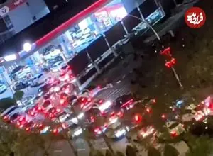 ببینید| چینی‌ها در صف‌ طولانی پمپ‌بنزین‌ از ترس افزایش قیمت