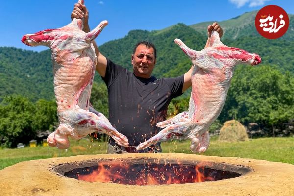 ببینید| غذای روستایی در آذربایجان؛ کباب کردن بره در تنور گِلی 