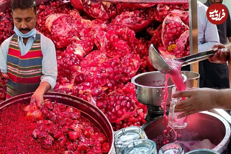 ببینید؛ غذای خیابانی در پاکستان؛ تهیه آب انار در کراچی