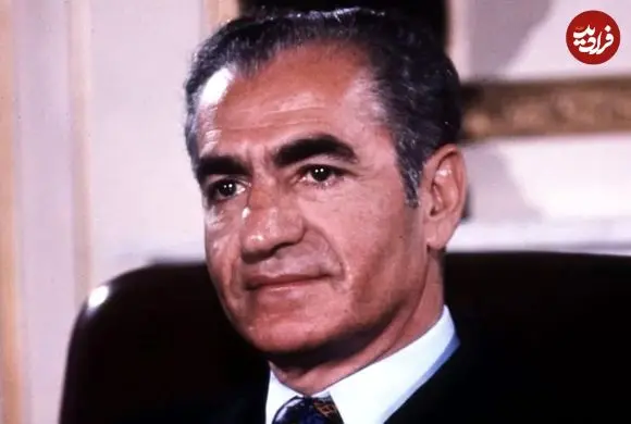 عکس| سفر در زمان؛ «محمدرضا پهلوی» در مراسم ازدواج اش با «فرح» در کاخ گلستان؛ سال 1338