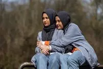 عکس| سفر در زمان؛ «سارا، نیکا و فهیمه» سریال پایتخت در بیمارستان؛ سال 96