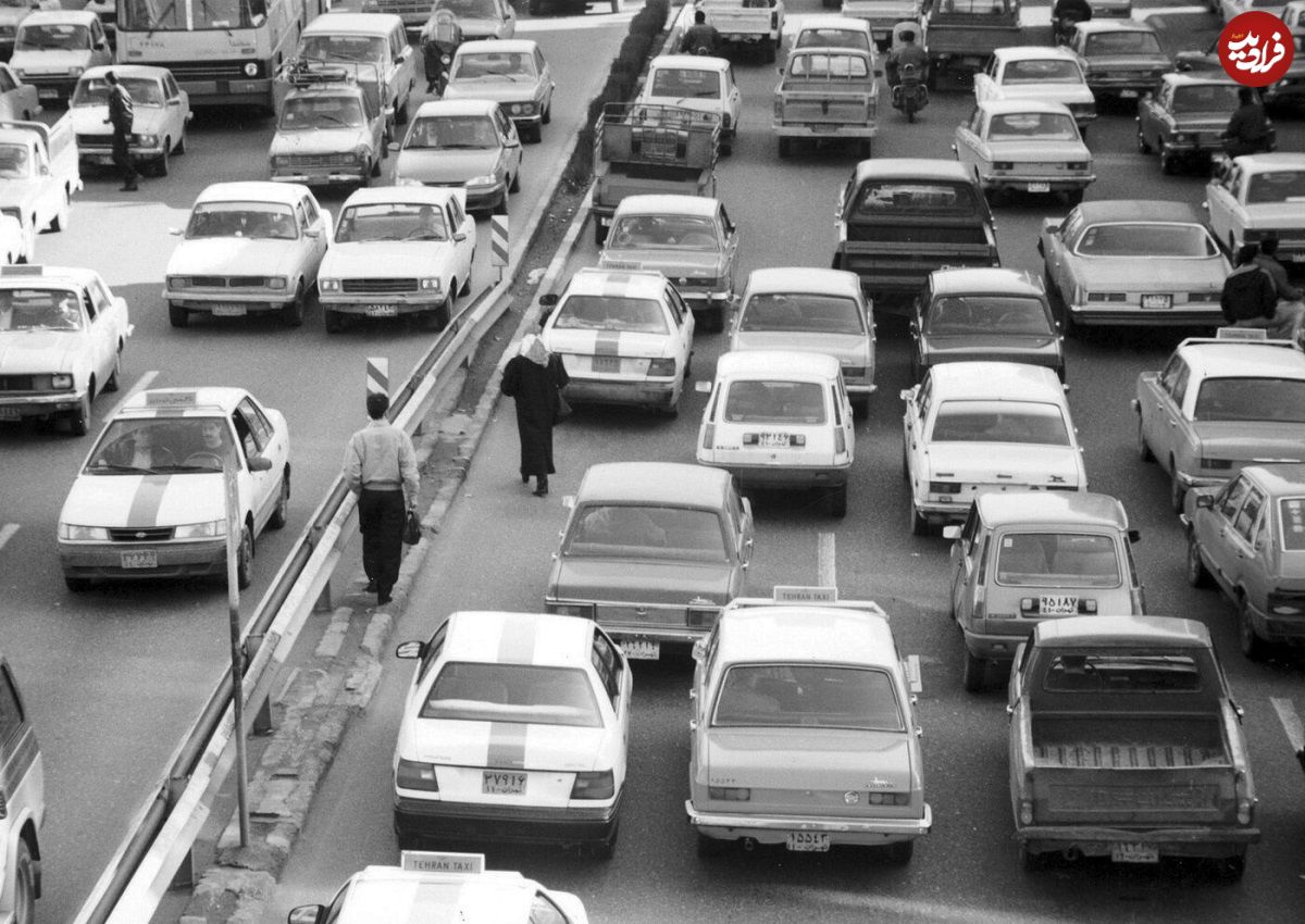 عکس؛ سفر در زمان؛ دورانی که بازار خودرو ایران دست دانشجویان افتاده بود