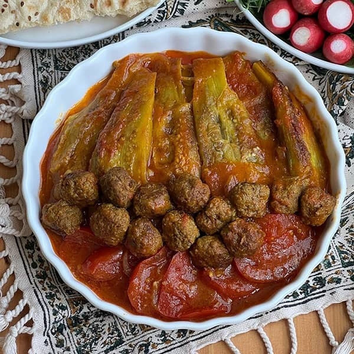 مشته بادمجان، یک غذای شیرازی خوشمزه برای عاشقان بادمجان 