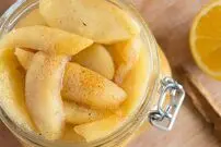 طرز تهیه کمپوت سیب خانگی بدون مزه آهنی قوطی‌های شرکتی