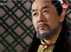 عکس| سفر زمان؛ چهرۀ «امپراتور تسو» (امپراتور بادها) در 32 سالگی در یک فیلم عاشقانه