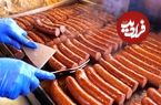 ببینید| غذای خیابانی در آمریکا؛ مهارت و سرعت آشپزهای خیابانی در تهیه هات داگ در شیکاگو