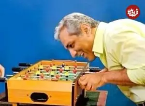 عکس| سفر زمان؛ «مهران مدیری» 33 ساله سوار بر موتور در کنار «مینا لاکانی»