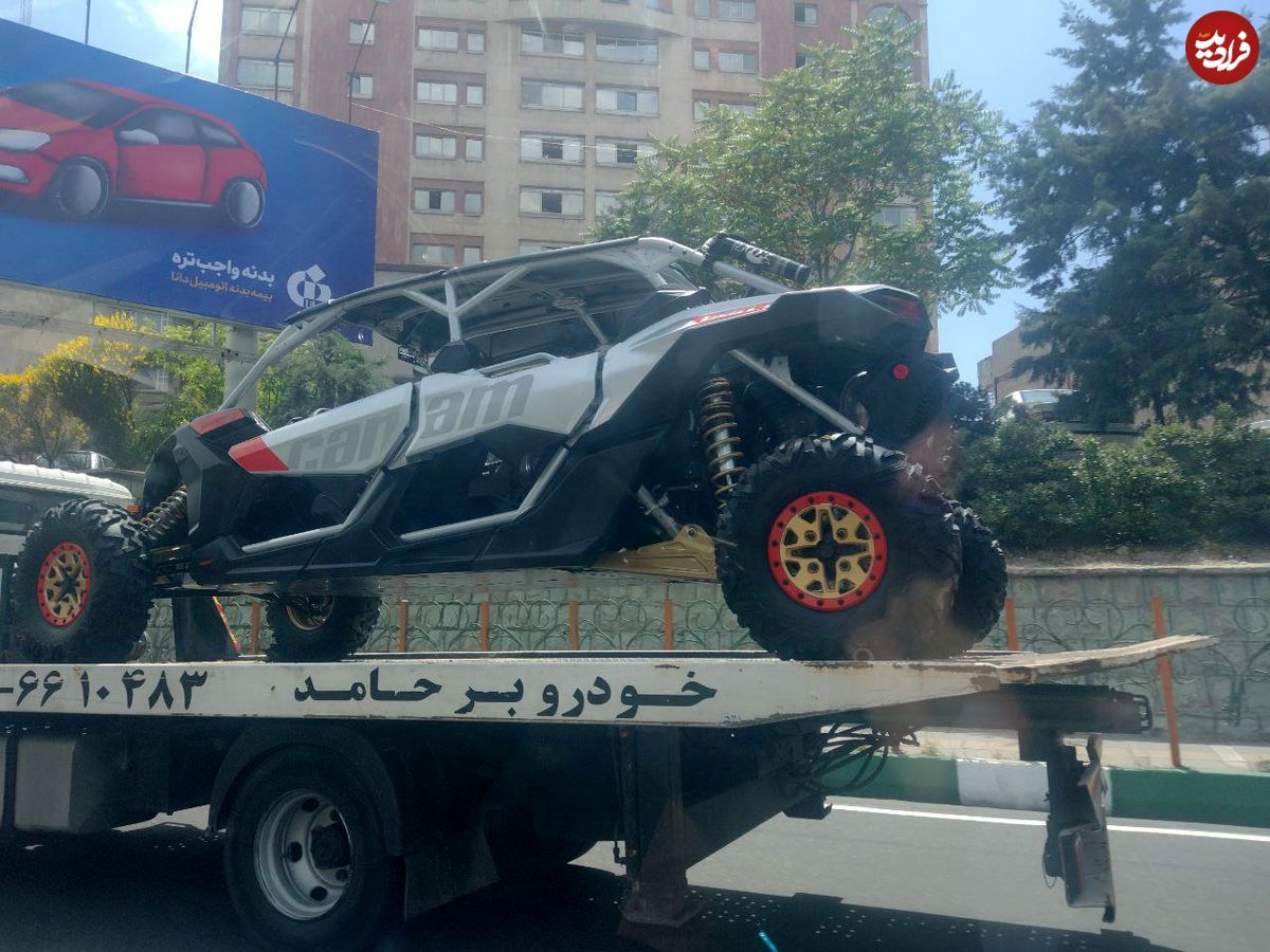 (عکس) یک خودروی عجیب و غریب در تهران