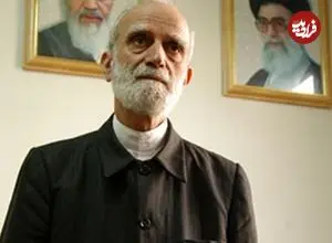 عکس| سفر در زمان؛ «عباس شیبانی و مهدی بازرگان» در دادگاه نظامی؛ سال 1342