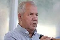 تصویر| سفر زمان؛ عکس یادگاری «علی پروین و ستار» در دوران جوانی؛ دهه 50