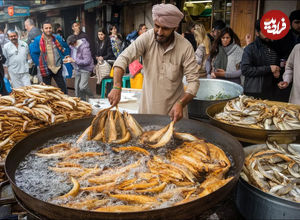 (ویدئو) غذای خیابانی در پاکستان؛ پخت ماهی سوخاری با ادویه در اسلام آباد