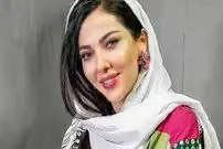 (عکس) سلفی عجیب لیلا اوتادی؛ نشاندن پرنده شکاری روی سر!
