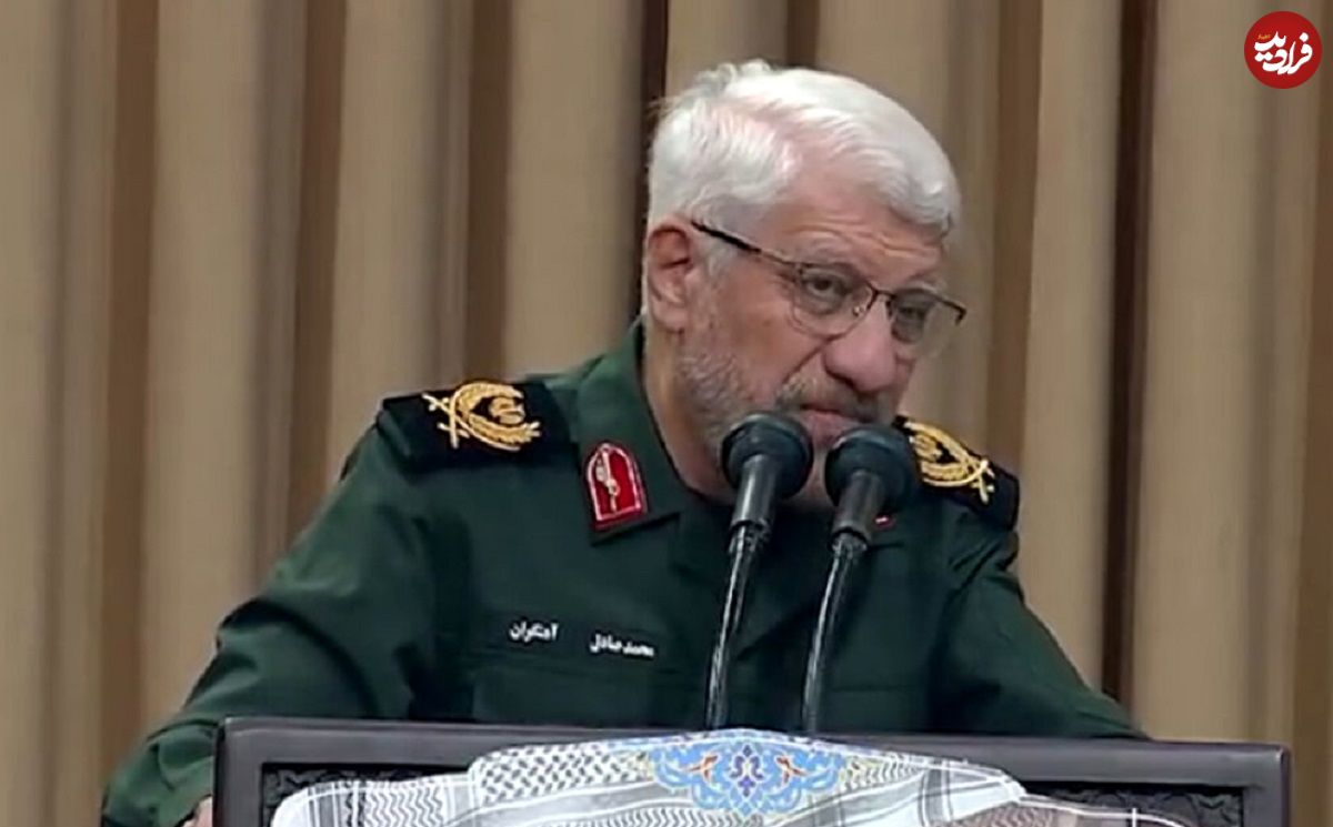 عکس؛ سفر در زمان؛ «صادق آهنگران در کنار آیت الله اشرفی اصفهانی» در جبهه؛ دهه 60