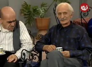 عکس| سفر در زمان؛ «کیومرث ملک مطیعی و پسرش» در یک دورهمی در کرج؛ سال 61