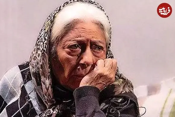 عکس| سفر زمان؛ «ثریا قاسمی» در جوانی در آغوش مادرش «حمیده خیرآبادی»