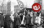 عکس؛ سفر در زمان؛ «سه بانوی جوان مصری در حال عبور از خیابان های قاهره»؛ سال 1335