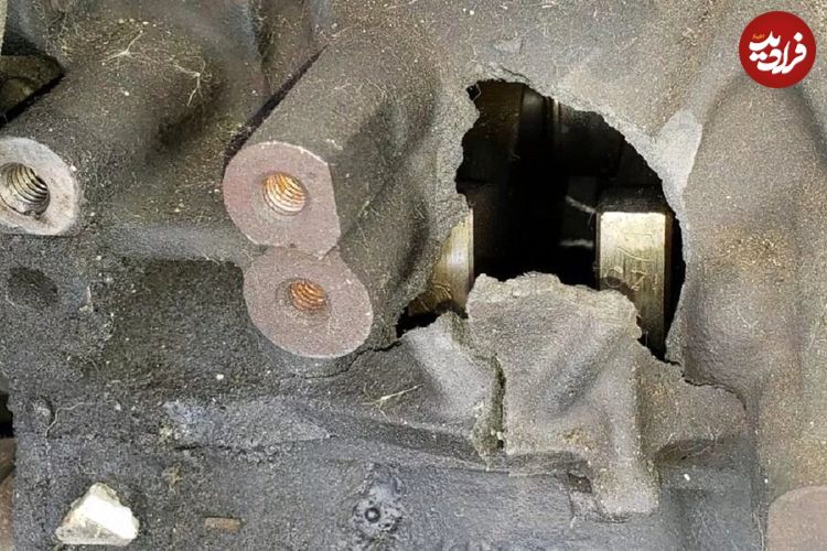 شاتون زدن چیست؟ بررسی نشانه‌ها و علت شاتون زدن خودرو