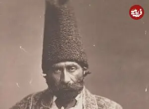 عکس| سفر زمان؛ عکس آتلیه‌ای سفیر ایران در فرانسه در زمان ناصرالدین شاه