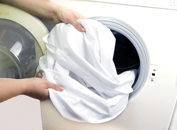 با این روش ساده و استادانه قرص سفید کننده لباس را در خانه تهیه کنید 