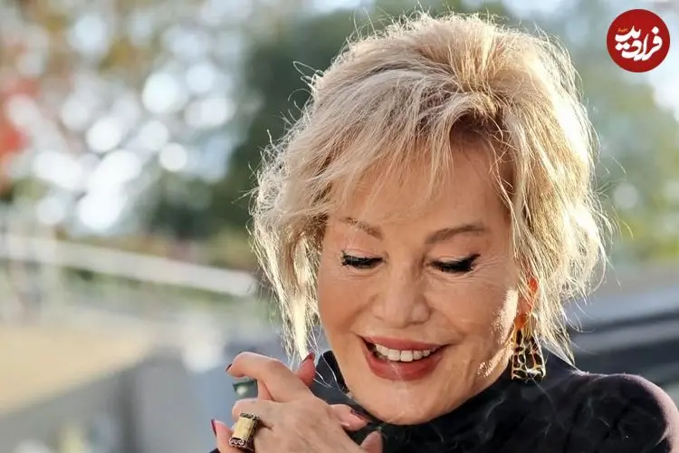 عکس| سفر زمان؛ «امل سایین» بازیگر ترکیه‌ای در 32 سالگی در کنار «ایرج قادری»؛ سال 56