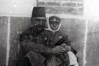 عکس| سفر زمان؛ «ملیجک» در کنار قوچ‌هایی که ناصرالدین شاه شکار کرده بود