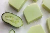 (ویدئو) صابون خیار خانگی را به سبک این استاد فنلاندی در خانه تهیه کنید