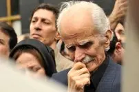 عکس| سفر به تاریخ؛ «کیومرث ملک مطیعی» در 41 سالگی در ششمین فیلمش؛ سال 56