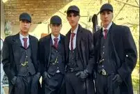 دستگیری جوانان افغانستانی به جرم پوشیدن لباس پیکی بلایندرز!