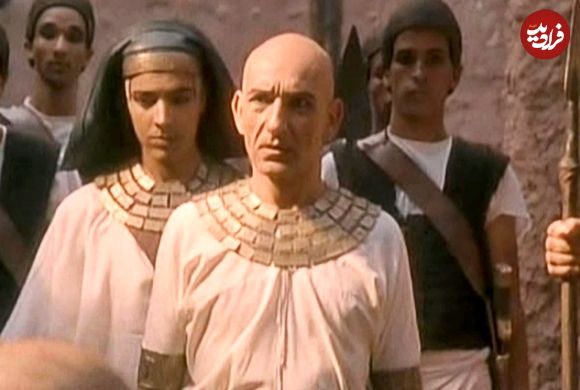 عکس| سفر زمان؛ چهرۀ «پوتیفار» در سریال آمریکایی «یوسف» بعد از 30 سال در 81 سالگی