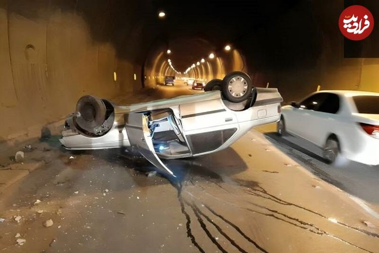 ببینید؛ لحظه هولناک واژگونی پژو پارس در تونل کوهسار شیراز